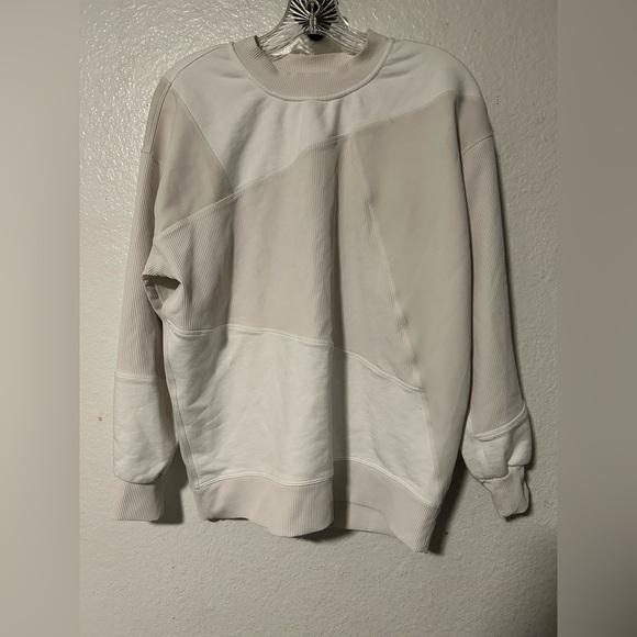 Lululemon Perfectly Oversized Crew Neck Sweatshirt Patchwork Cream - Picture 8 of 13